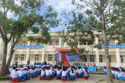 Tuyên truyền về biển đảo và phòng, chống tệ nạn xã hội