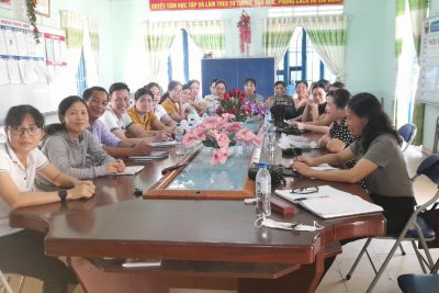 Học chính trị hè 2022