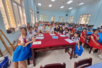 Két quả tham gia hội thi Viết chữ đúng-Rèn chữ đẹp cấp huyện năm học 2023-2024